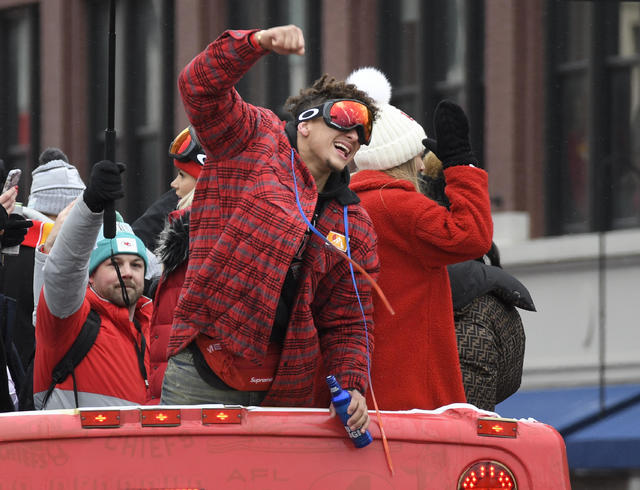 KC Chiefs 2023 Super Bowl parade and rally photos