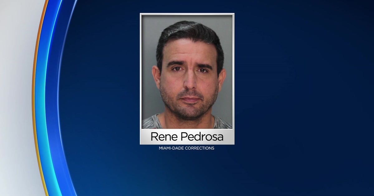 Previous Miami mayor aide pleads guilty to kid pornography criminal offense