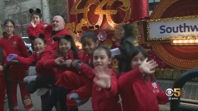 chinese-new-year-parade.jpg 