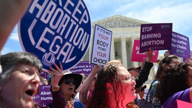 Alabama Lawmakers Vote To Ban Abortion Within State 