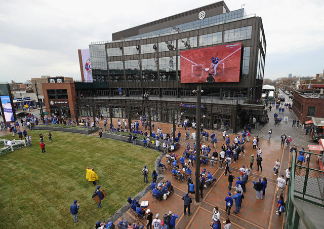 Gallagher Way at Wrigley Field  Find Chicago Venues, Parks & Concerts