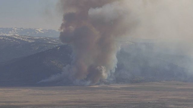 vegetation-fire-near-sierraville-credit-alertwildfire.org_.jpg 