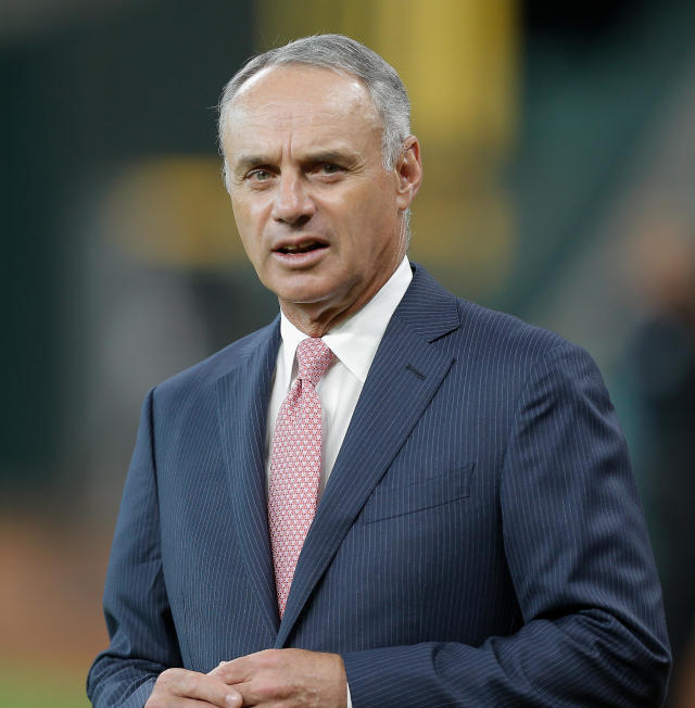 Plaschke: Commissioner Rob Manfred's inaction is just as damaging to  baseball as the Astros' cheating - Los Angeles Times