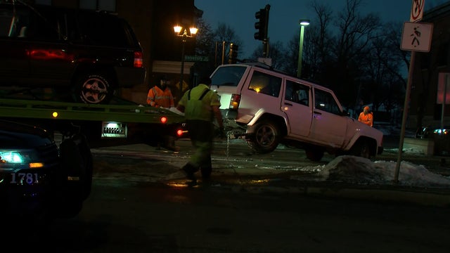 Vehicle-Struck-By-Green-Line-Light-Rail-In-St.-Paul.jpg 