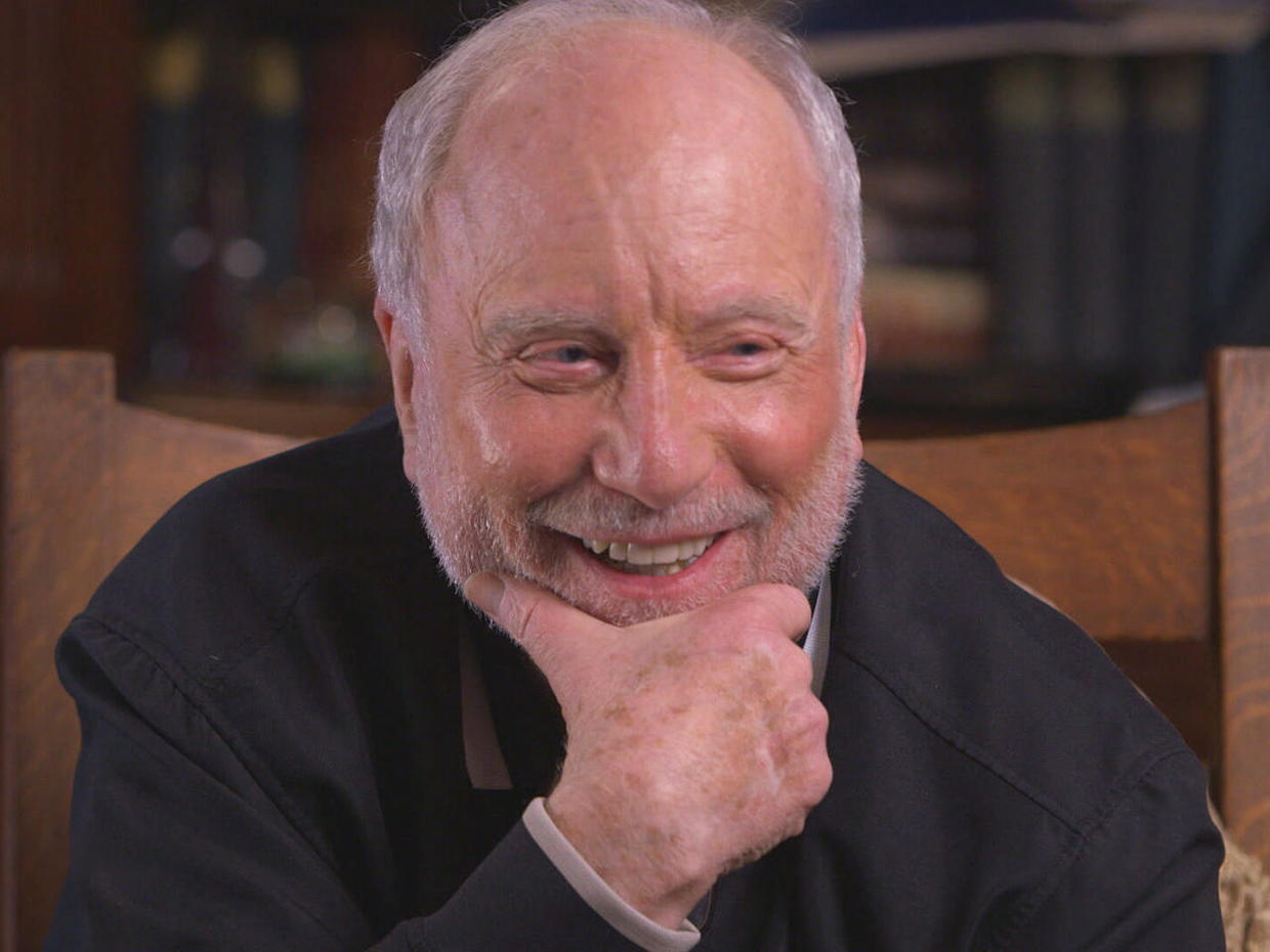 Richard Dreyfuss On Facing Down Sharks, Aliens, And His Own Demons ...