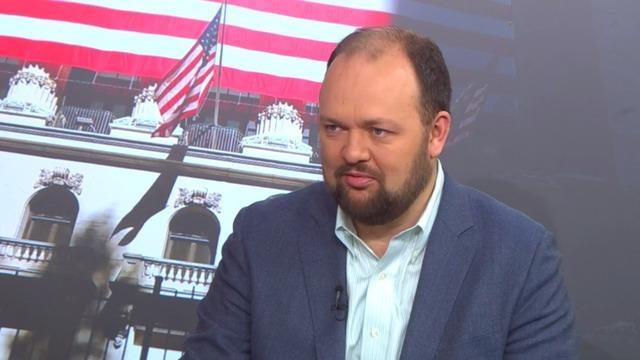 cbsn-fusion-new-york-times-writer-ross-douthat-talks-about-his-new-book-the-decadent-society-thumbnail-451059-640x360.jpg 