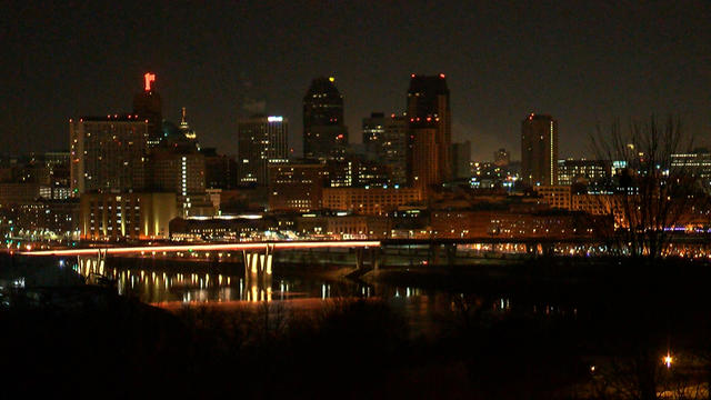 Downtown-St.-Paul-Skyline.jpg 