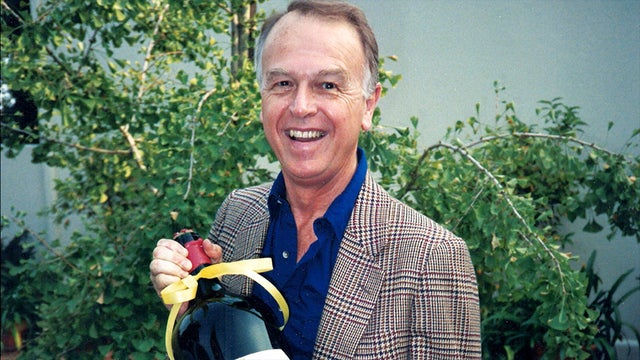 joe-coulombe-dies.jpg 