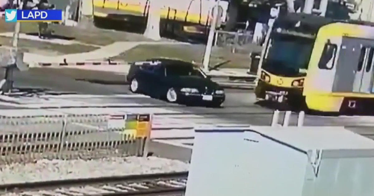 caught-on-video-car-trying-to-cross-south-la-tracks-hit-by-metro-blue