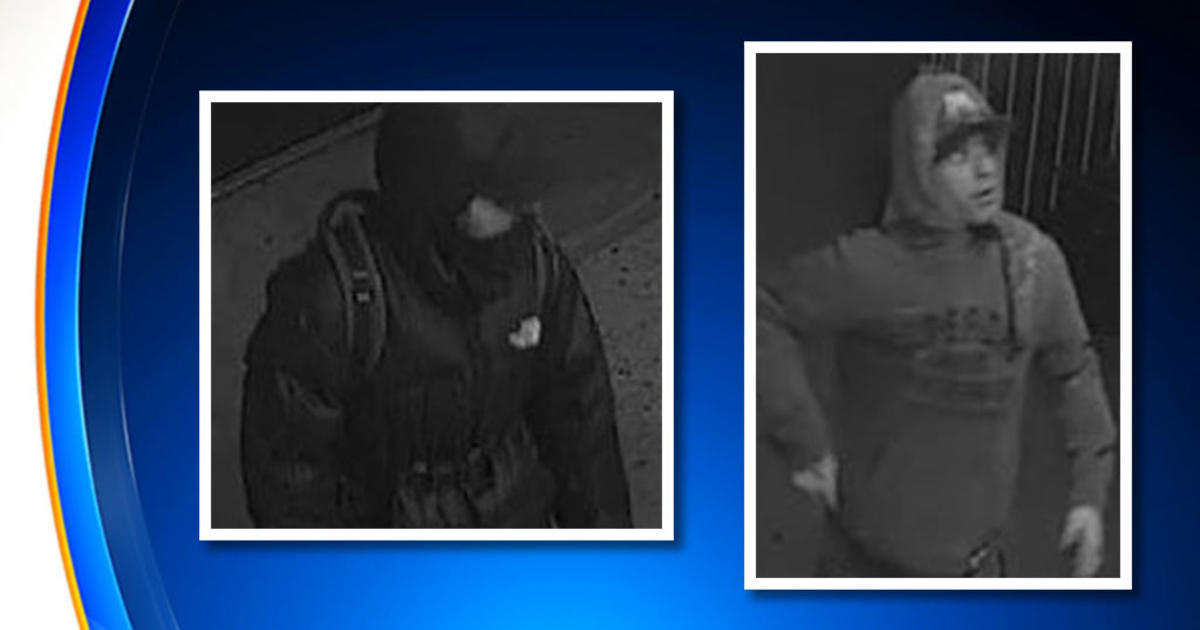 Police Suspects Wanted In Queens Commercial Burglary Spree Cbs New York 