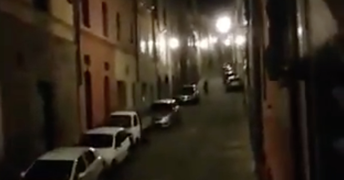 Video shows quarantined Italians singing together from their