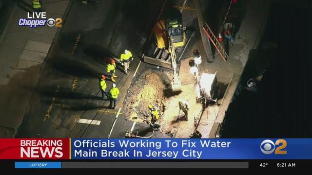 Jersey-City-water-main-break.jpg 