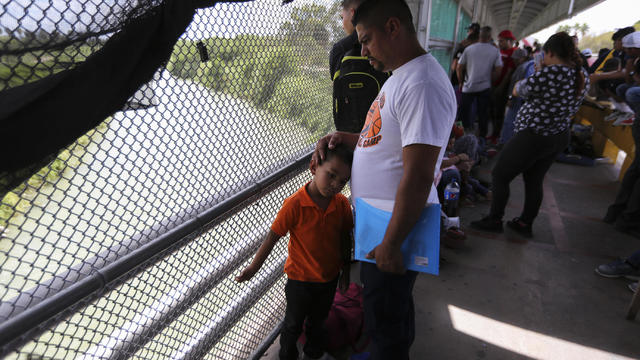 Mexico Outsourcing Migrants Cartel Prey 