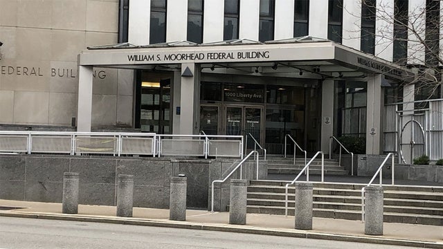 federal-building.jpg 