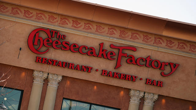 cheesecake-factory.jpg 