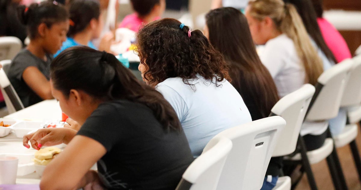 3 migrant children in U.S. custody test positive for coronavirus - CBS News
