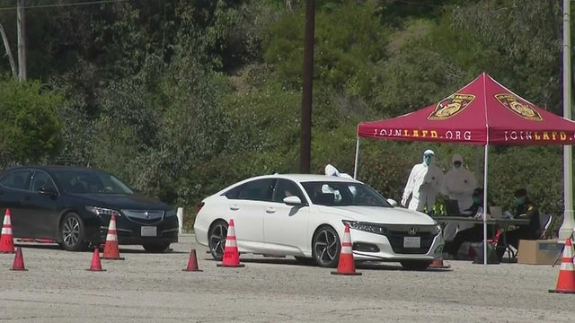 elysian-park-drive-thru-testing.jpg 