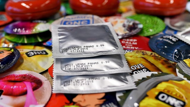 Paris Olympics lifts intimacy ban for athletes and is stocking up on 300,000 condoms
