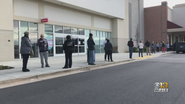 Wegmans-line.jpg 