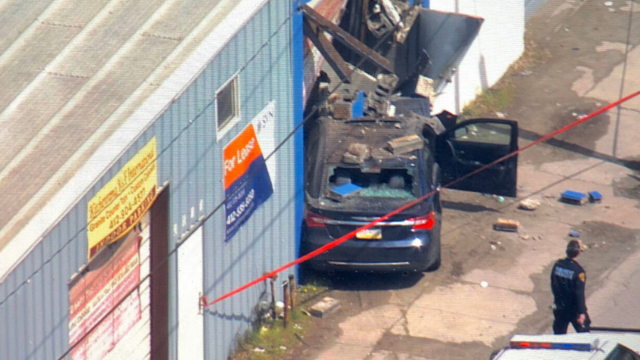 car-into-building-lawrenceville.png 