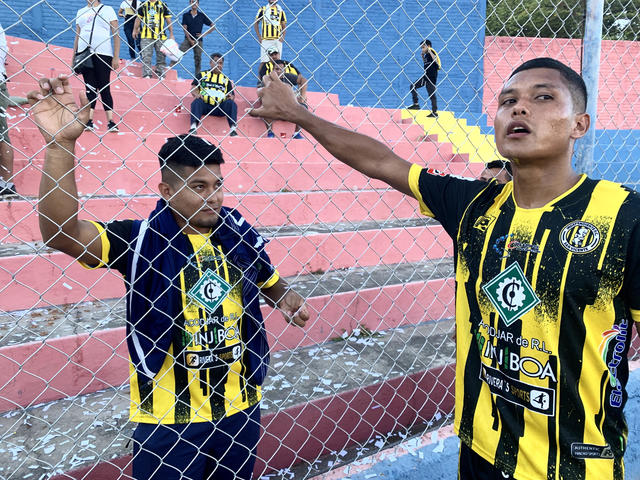 U.S. Border Closed for Salvadoran Soccer Star