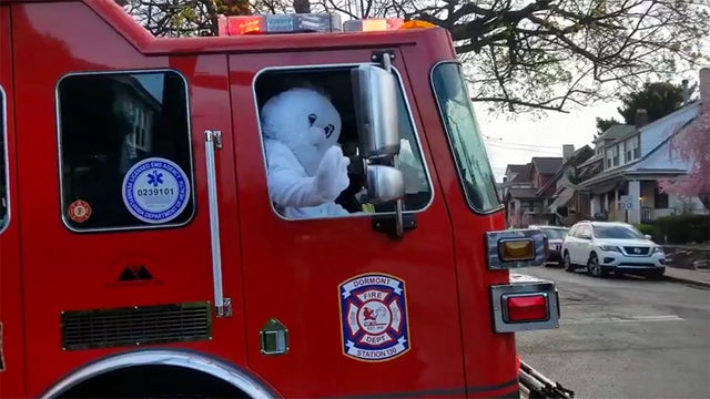 easter-bunny-parade.jpg 