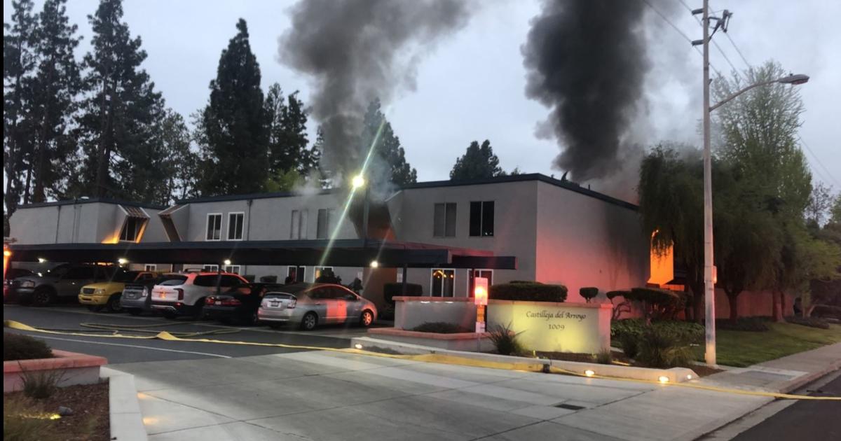 Townhouses Heavily Damaged In Early Morning 2Alarm Livermore Fire