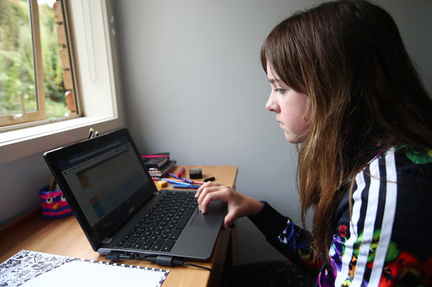 online remote learning school class New Zealand Students Return To School Online As Term Two Begins In Lockdown 