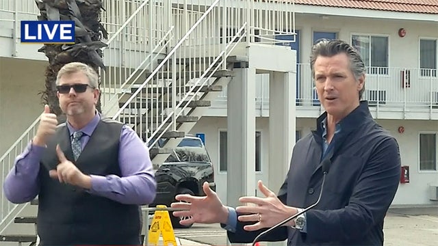 newsom-pressr.jpg 