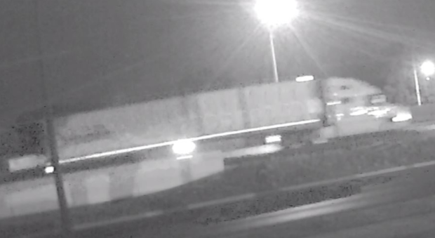 Lewisville Police Seek Help Identifying 18-Wheeler Logo, Driver May Have Information On Murder 