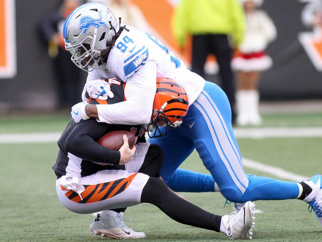 Quarterback Joey Harrington of the Detroit Lions looks on prior to a  News Photo - Getty Images