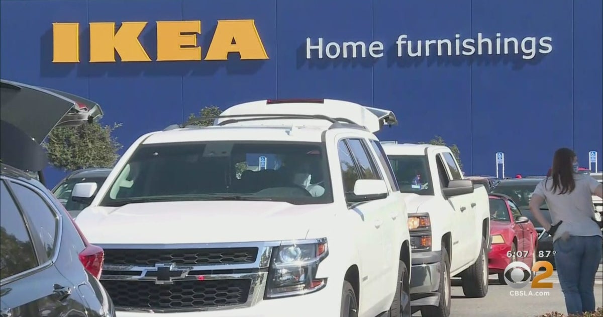 Free Groceries Handed Out To Over 1K Families In Costa Mesa IKEA