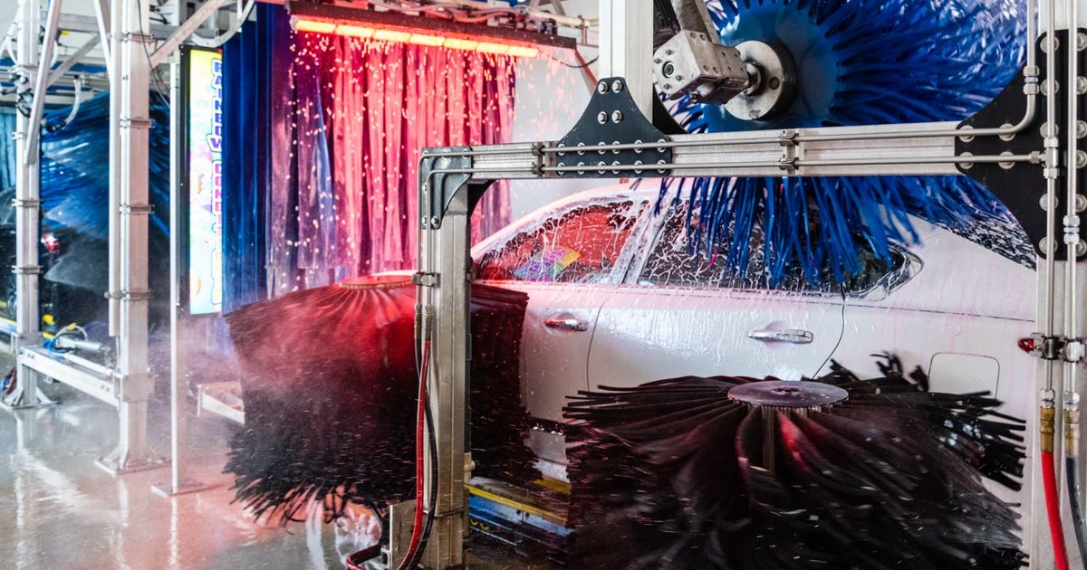 Torrance car wash fined more than 800,000 for allegedly underpaying