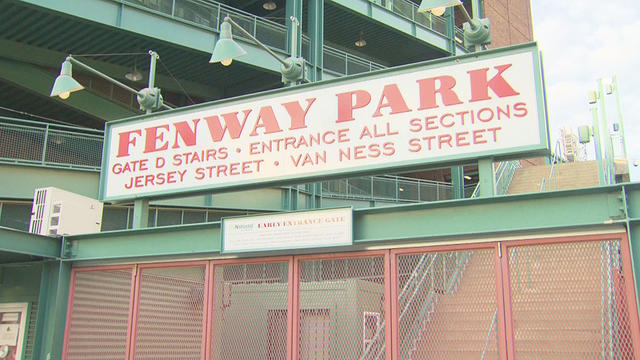 fenway.jpg 