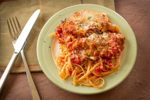 Chicken Parmesan with Linguine 