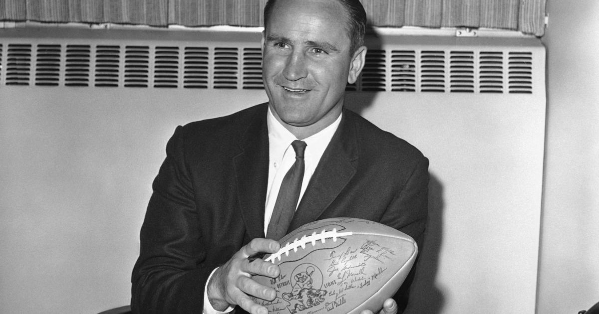 Legendary Don Shula, coach of undefeated 1972 Miami Dolphins, turns 85