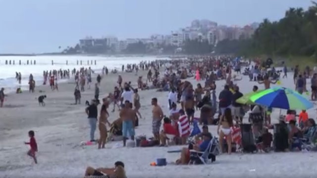 Naples-Beach.jpg 