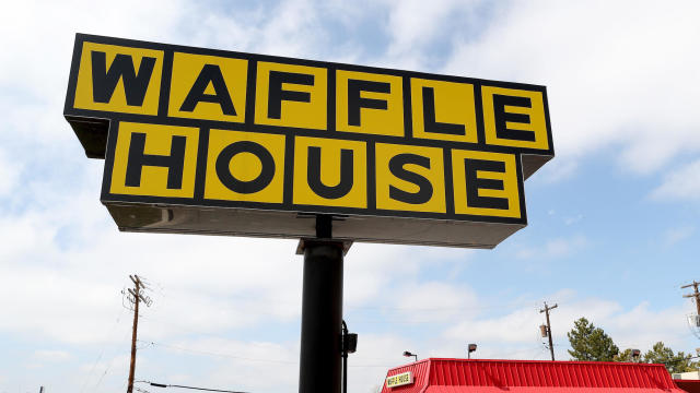 Waffle House restaurant 