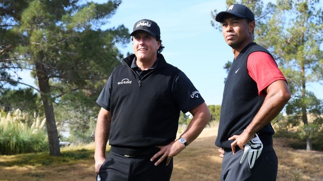 phil-mickelson-tiger-woods-1-1.jpg