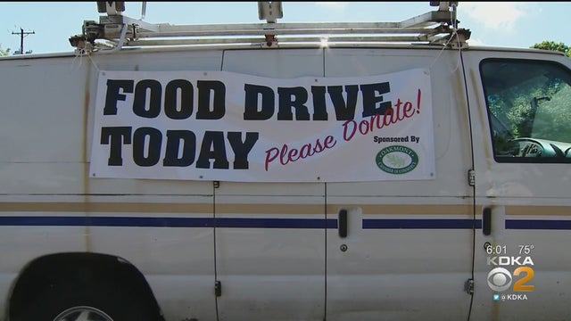 oakmont-food-drive-1.jpg 