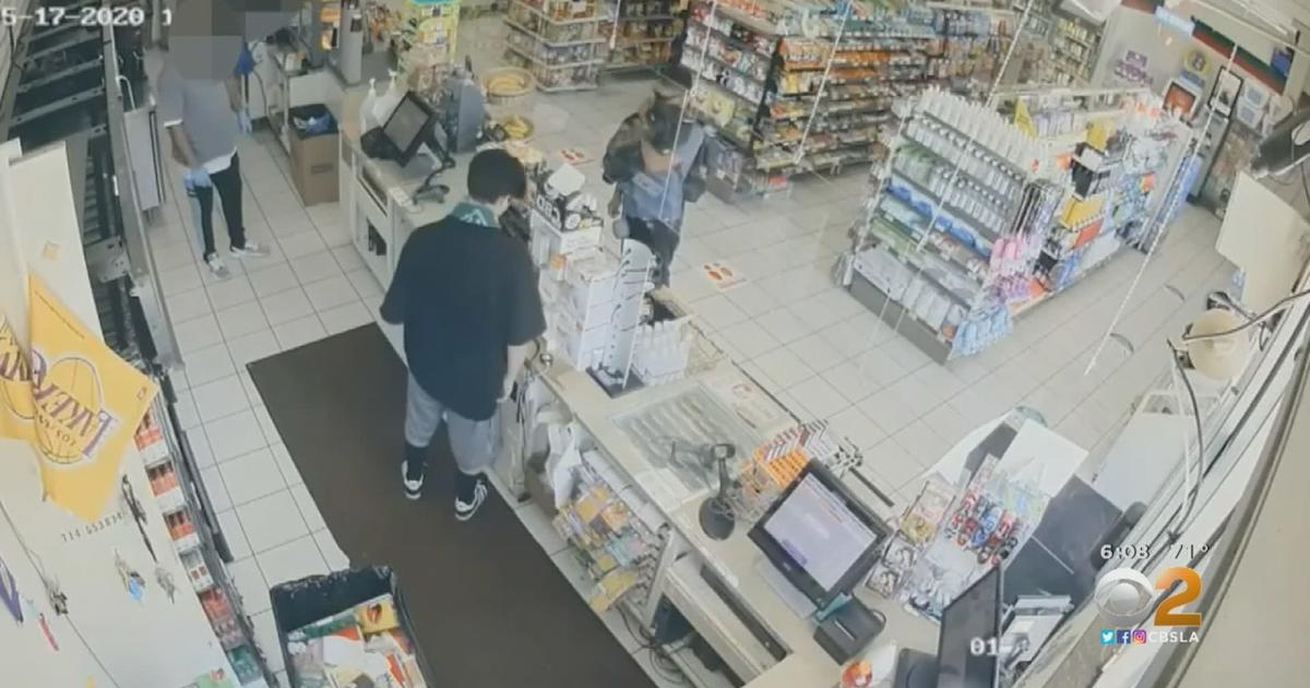 Santa Ana Police Release Video Of 7-Eleven Stabbing Attack, Suspects At ...