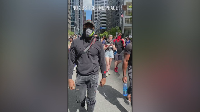 16PKG_PG_SPORTS-CALL-FOR-PEACE.transfer_frame_1396.png 