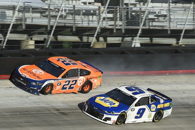 NASCAR Cup Series Food City presents the Supermarket Heroes 500