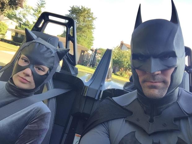 Batman_Catwoman_Driving 
