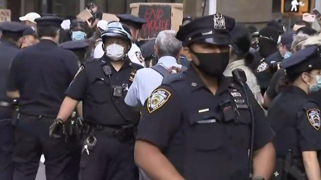cbsn-fusion-new-york-city-council-passes-series-of-police-reforms-amid-protests-thumbnail-501700-640x360.jpg 