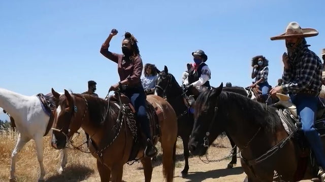 heels_down_fists_up_blm_horse_ride_062220.jpg 