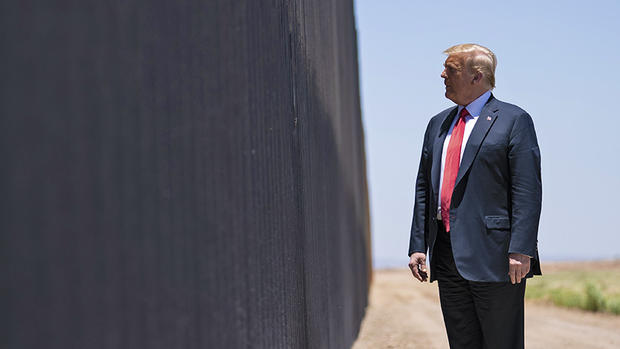 Donald Trump at Border Wall in Arizona 