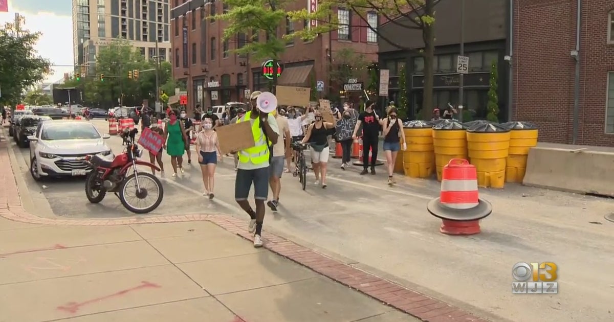 Protesters Call For Atlas Restaurant Group To Drop Dress Codes At