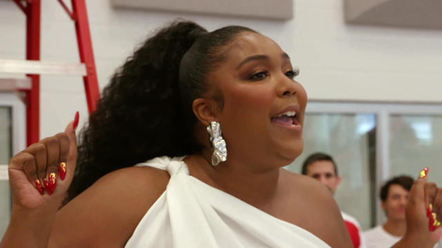 lizzo-1280.jpg 