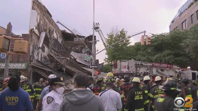 Carroll-Gardens-building-collapse.png 